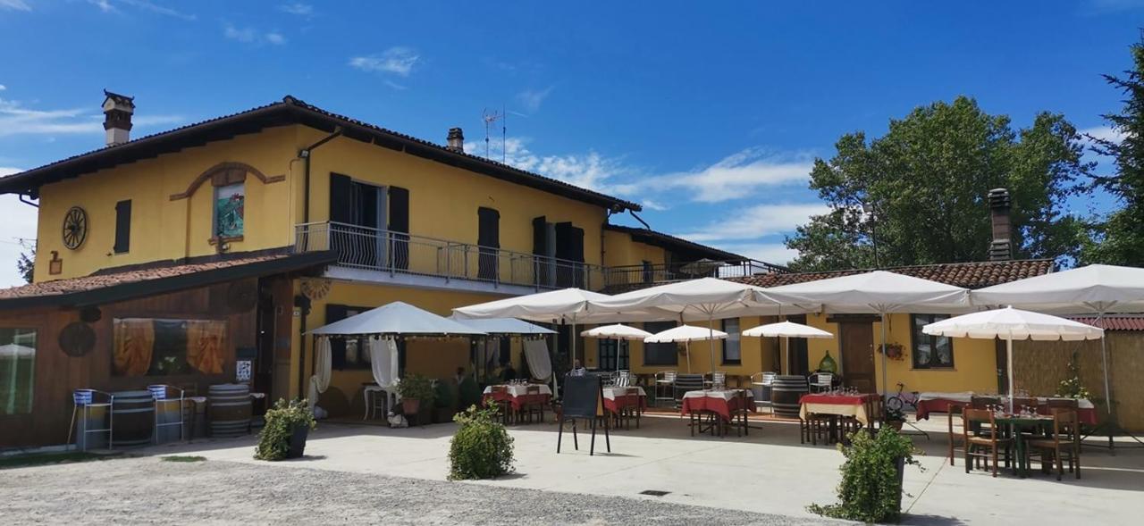 Agriturismo La Ruota モンテルーポ・アルベーゼ エクステリア 写真